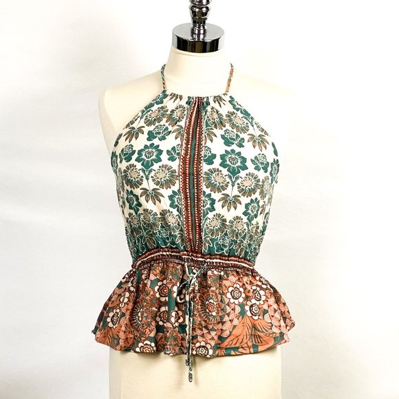 Kendall & Kylie Tops - Kendall & Kylie Peplum Halter Top Size Medium